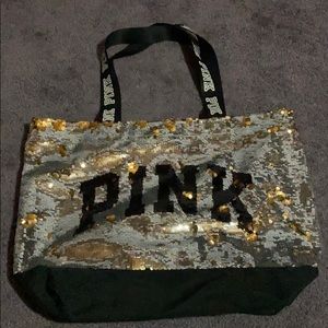 Pink tote
